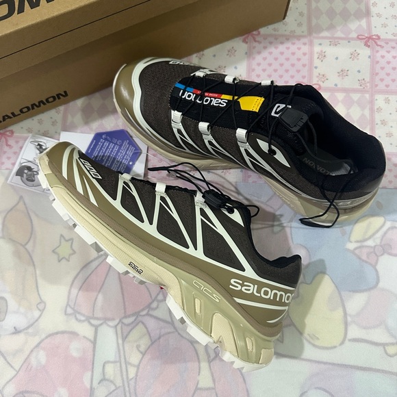 Salomon Shoes - Salomon Brown Trail Sneakers with Cream Accents